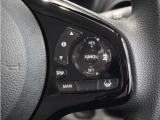 【ホンダセンシング】衝突を予測してブレーキをかけたり、前のクルマにちょうどいい距離でついていったりできる多彩な安心・快適機能を搭載した先進の安全運転支援システム。
