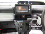 中古車は一物一価、同じようなお車でも、整備状況、外内装の状態など様々です。