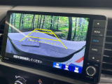 【バックカメラ】駐車時に後方がリアルタイム映像で確認できます。大型商業施設や立体駐車場での駐車時や、夜間のバック時に大活躍!運転スキルに関わらず、今や必須となった装備のひとつです!