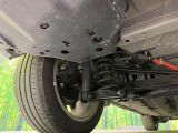 お車を安心してお乗りいただく為には、足回りの定期点検が欠かせません。サービスサポート(有償保証)では無料点検もご提供しており、安心のカーライフをお過ごしいただけるサポート体制が整っています。