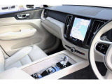 クリスタルホワイトP/ブロンド本革/2023年モデル/サンルーフ/Google/新車保証継承/車検整備付/禁煙車