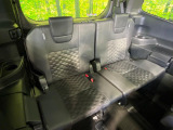 3列目シートはもちろん状態良好☆大人でもゆったりと座って頂けますので、大人数でのお出かけもラクラクです♪ご家族で、気の知れた仲間で、ドライブに行くのが楽しみですね♪