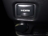 こちらのクルマはHDMI接続コネクタも装備されています♪スマホに接続すればお好きな音楽や映像も流せます!今の時代、さまざまな方法で音楽や動画を楽しめますね!
