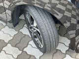 タイヤの溝もございます。