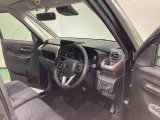 ご覧いただきありがとうございます!安心保証付きの展示車を多数揃えておりますのでお気軽にお尋ねください。