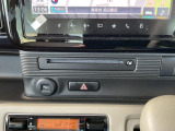 CD&DVDスロット