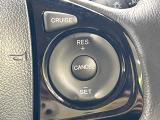 【クルーズコントロール】高速道路もラクラク走行。アクセルを離しても一定速度で走行ができ、長距離運転時の負担を軽減!加速・減速も簡単なスイッチ操作で調整できます。