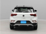 ショールームにはゆったりとしたキッズルームや個別の商談ルームを設けるなど、じっくりとおクルマをご覧頂く為の設備も充実しております。
