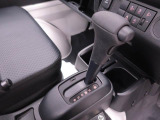 当社は購入後のアフターケアを大切にしております。納車後、1ヶ月無料点検、半年ごとにあんしん点検、12ヶ月法定点検の誘致をします。また車検までの点検をセットにした『ワンダフルパスポート』を販売中です。