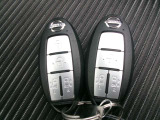 便利なインテリジェントキー付です。両手がふさがっていても楽々ドアのロック解除ができます!