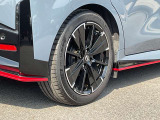 NISMO専用17インチアルミ(後輪タイヤ)