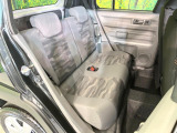 高品質なオリジナルフロアマットもオプションにてご用意しております。お好きなデザインやカラーをお車に合わせて選んでいただくことができます♪