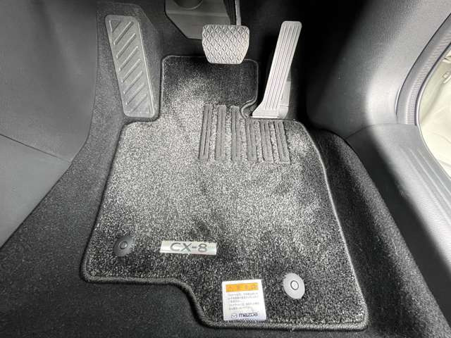マツダ CX-8 2.2 XD エクスクルーシブ モード 4WD の中古車詳細