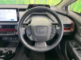 【純正革巻きステアリング】上質な革を使用することで、手にしっかり馴染みとても運転しやすいハンドルです♪