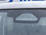 [衝突被害軽減装置]デュアルセンサーブレーキサポート!前方の車両を感知する安全性能の高いお車です☆