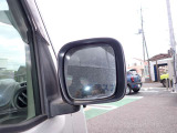 サイドミラーです。