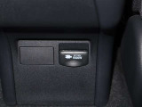 1500Wまでの電源ソケットもついています。