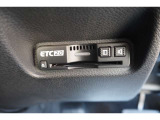【ETC】ETC付きです!高速道路料金所での小銭の出し入れや雨天時における窓の開け閉めなどの煩わしさが解消できます。料金所の通過もスムーズで快適ですよ♪