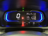 とても見やすいデジタルメーターを装備しています★