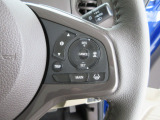 Hondaセンシングの機能のひとつ、アダプティブクルーズコントロール付!アクセルから足を離しても設定したスピードと前車との車間を保ち走行してくれます!車線維持もアシスト☆高速道路で疲労軽減ですね☆