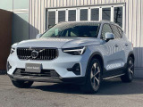 ボルボの中でも人気のXCシリーズに、コンパクトなボディサイズが魅力のXC40がデビュー XCシリーズの走破性はそのままに、取り回しの良い走りが楽しめます