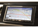 社外ナビ カロッツェリア AVIC-RZ114 BluetoothAudio USB対応 操作性と機能性に優れているナビで、初めての道でも安心・快適なドライブをサポートします!