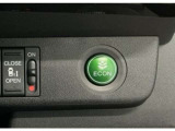 ★ECONスイッチ★ エコドライブを加速しよう!スイッチをONにすると、運転の仕方によるロスを抑え込み燃費をよくするようクルマが頑張ります(*^ー^*)燃費向上にチャレンジ♪