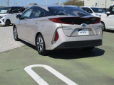 自動車任意保険・au 新規・機種変更やTS3カードも取り扱っております。auのデータ移行は無料で行っております。