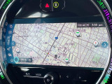●純正ナビ:一体感のあるナビは、高級感ある車内を演出してくれます。オーディオ機能も充実しておりますので、運転もより楽しめます♪