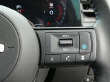 運転支援機能・プロパイロット搭載。 設定した速度で定速走行でき、先行車に自動で追従走行も可能です。さらにハンドル支援機能もあり、車線の中央を走るように制御してくれます。