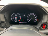 ホンダセンシング装着車となっております。衝突軽減ブレーキ、誤発進抑制機能、歩行者事故低減ステアリング、路外逸脱抑制機能、アダプティブクルーズコントロール、車線維持支援システム他、安全運転を幅広く支援。