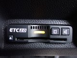 ■【ETC車載器】が装備されています。セットアップをしてお渡しとなり、ETCカードを差し込むだけで高速道路の利用が可能です。