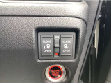 両側電動スライドドア装備!運転席からでもボタン一つで開閉可能です♪