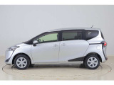 納車整備も当工場で整備士資格保有スタッフが行いますので安心です☆ 購入後の車検や点検もおまかせ下さい☆当店購入以外のお車も整備いたしますのでご家族やお知り合いのお車もお任せください!!