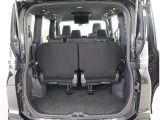広々としたラゲージスペースを備えています。大きなものや長さのある荷物もしっかりと積み込めます。