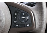 安全運転支援システムHonda SENSINGを搭載しております。衝突軽減ブレーキや誤発進抑制機能、アダプティブクルーズコントロールや車線維持など複数の先進技術で安心と快適なドライブをサポートします。