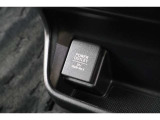 シガーソケットが付いているので、車から電源を取ることが出来ます!