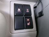 運転席のシートヒータースイッチ等です☆