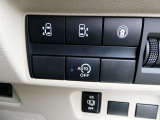 両側電動スライドドアなので運転される方も乗車される方もとっても便利です♪