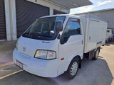ボンゴトラック 冷蔵冷凍車 