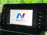 【純正9型ナビ】インテリアに溶け込むスタイリッシュな「専用設計」メーカーナビを装備♪視認性や操作性など基本性能にも優れ、より上質なカーライフをお楽しみいただけます。