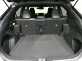 広々としたラゲージスペースを備えています。大きなものや長さのある荷物もしっかりと積み込めます。