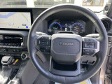 パーキングアシスト搭載。 ステアリング・アクセル・ブレーキ操作を制御し、駐車操作をアシストしてくれます。