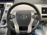 【純正革巻きステアリング】上質な革を使用することで、手にしっかり馴染みとても運転しやすいハンドルです♪