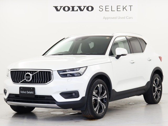 XC40 B4 AWD インスクリプション 4WD 