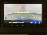 バックでの車庫入れも安心です! リアカメラが付いているバックモニター付のナビを装備しております。操作線もついており距離感も画面から確認できます。
