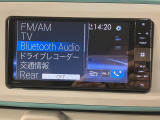 スマホと連携ができるBluetoothを使っていただけます!スマホに入った音楽を聴く事が可能なのとハンズフリー通話も可能になります☆