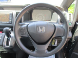 握りやすい大きなハンドルで運転しやすいです♪