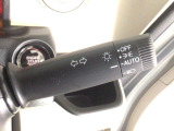 車が大好きなスタッフが心をこめて接客いたします。お客様一人一人のお車に対する思いや気持ちをうかがい、充実した時間が過ごせるよう努めます。