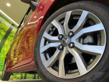 【純正15インチアルミホイール】外観にマッチした純正アルミホイールを装着しております。各種社外アルミホイールや、スタッドレスタイヤも取扱いしております。是非ご相談ください♪
